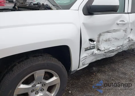 2016 Chevrolet Silverado 1500 1Lt из США, поврежденный, VIN 3GCPCREC5GG346161